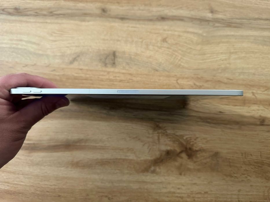 КАТО НОВ !!! iPad Pro 12.9 (2021) (5th generation) - Apple M1 chip - 256GB - WiFi