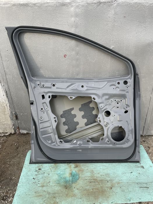 Предна лява врата за Volkswagen ID4 Фолксваген ИД4  2020г-