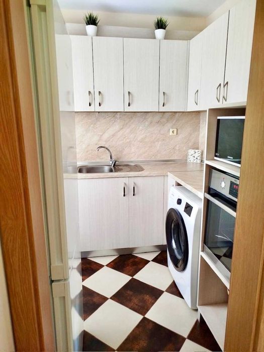 Продава се Двустаен апартамент в Несебър - 63 кв.м за 697 €/кв.м - Снимка #4