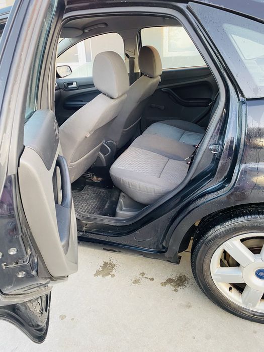 FORD Focus 2007 — imagine 5