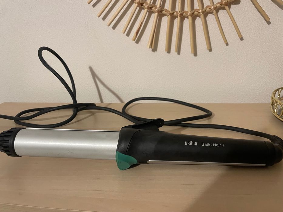 Vând ondulator Brown Satin Hair7