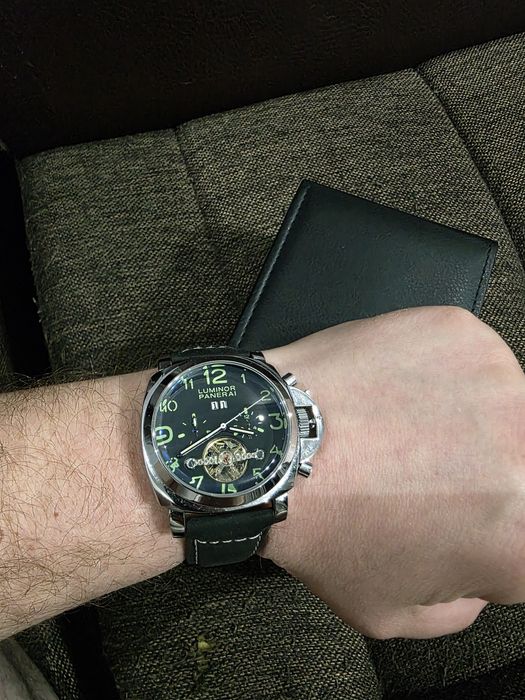 Luminor panerai наручные часы