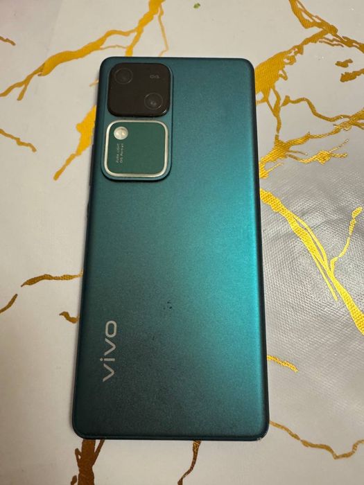 Vivo v 30 tilfon
