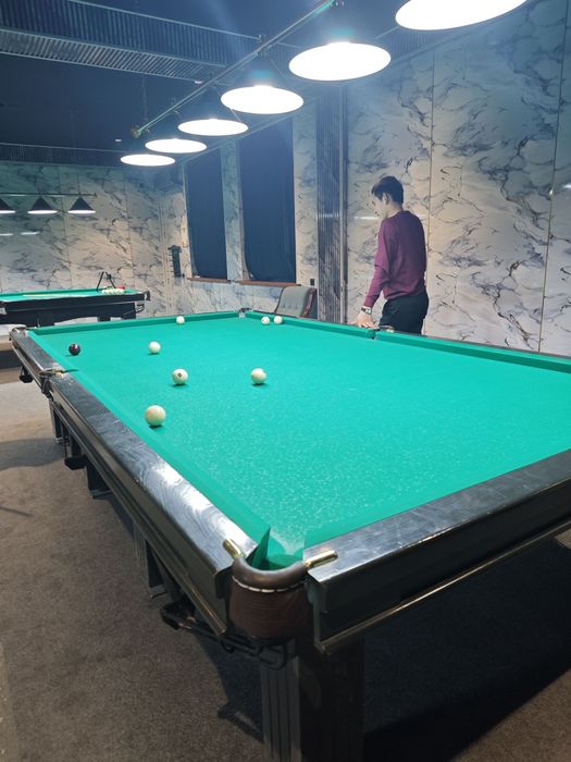 Bilyard stol sotiladi