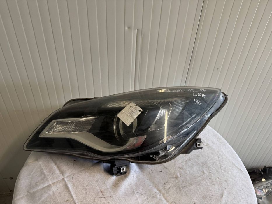 Far stanga Opel Insignia Lupa 2012/2013/2024/2015/2016/2017
