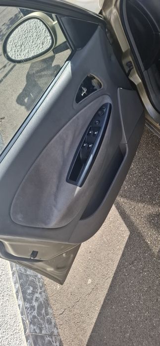 Vând Daewoo Nubira 2