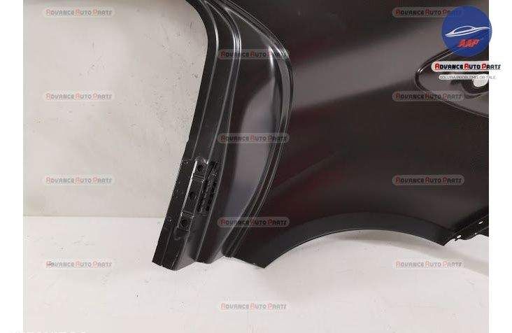 Оригинално дясно задно крило / Originalno dясно zadno krilo Mercedes-B