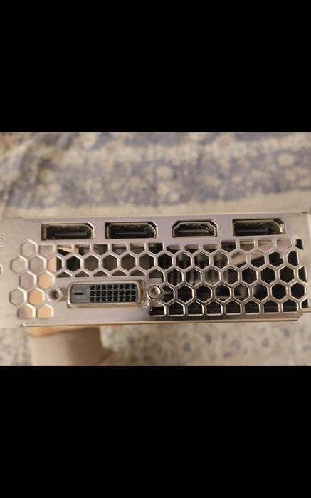 GTX 1060 3гб видеокарта