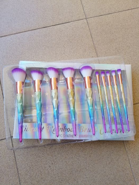 Професионални четки за грим