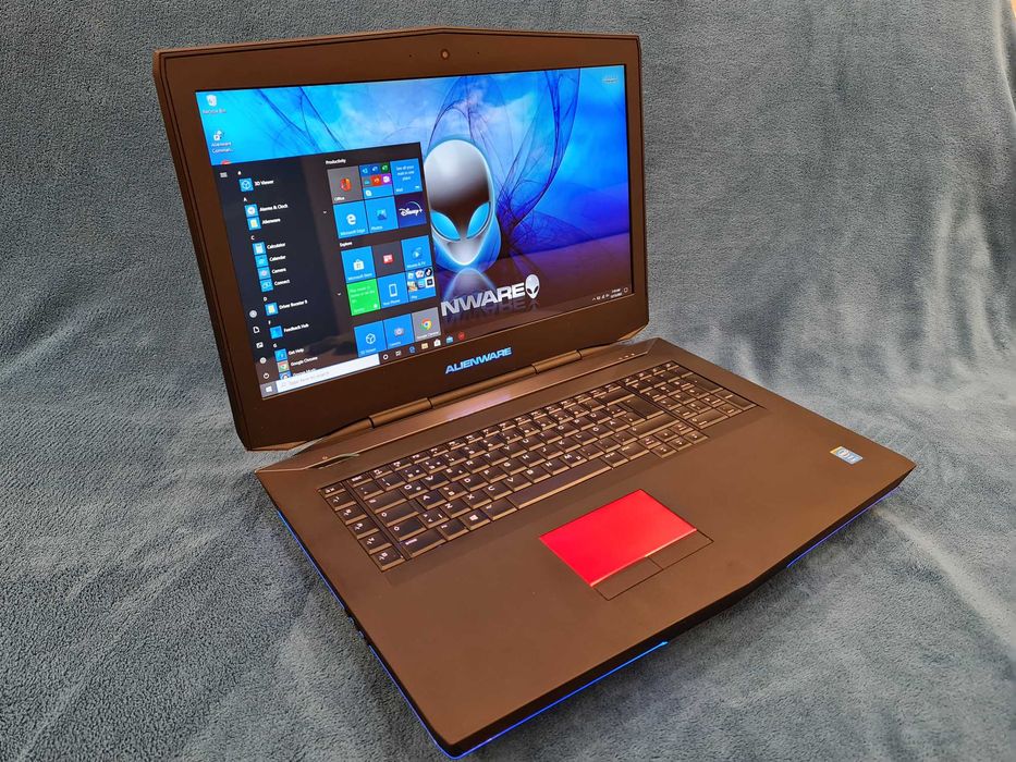 laptop gaming ALIENWARE ,intel core i7, ecran mare de 17,3", ram 24 gb