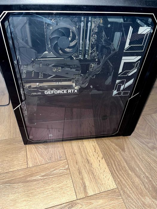 Настолен компютър ASUS ROG Strix GT15 G15CF-WB5620W, Intel Core i5-12400F, 32 GB DDR4, NVIDIA RTX 3060 12GB