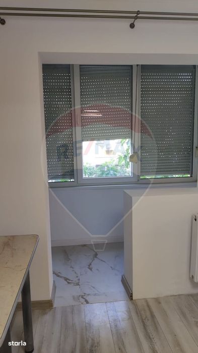 Apartament 2 camere et 1 renovat de vanzare Seleusului zona Bunexim