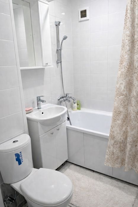 Часы ночь сутки Назарбаева 10