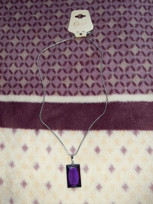 Продам цепь с подвеской Swarovski!