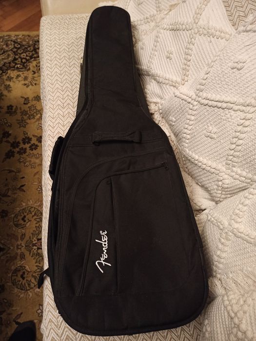 Case toc + husa Fender chitara bas