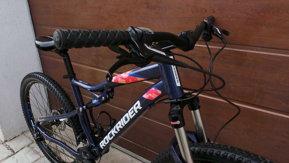 Bicicleta full suspension Rockrider 27,5"