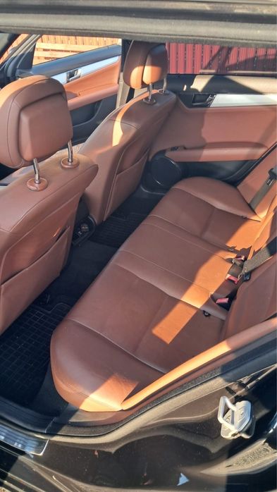 Mercedes benz c220