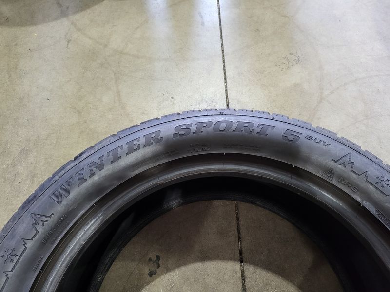 255/50/19//235/55/19 DUNLOP