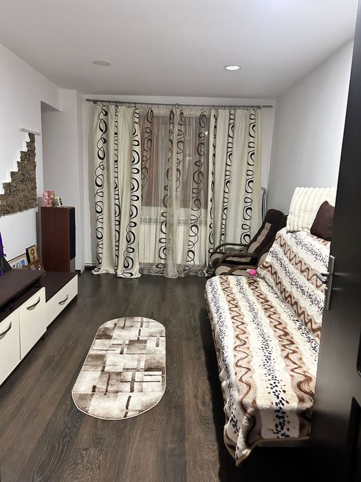 Apartament 2 camere decomandat parter