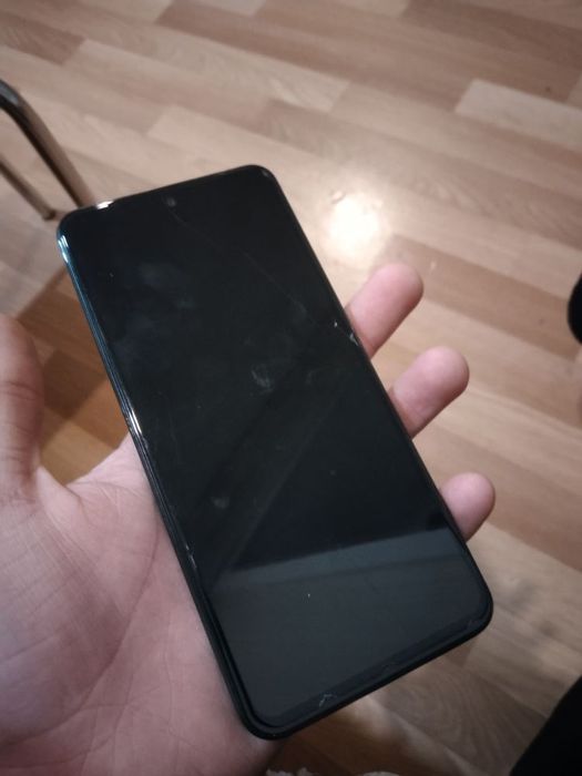 Продам срочно Vivo y28