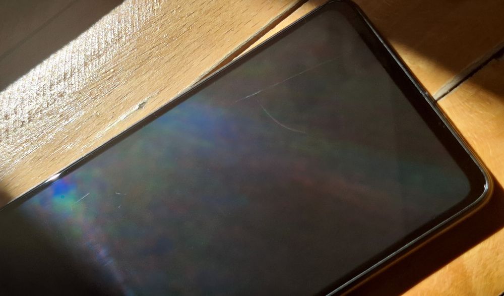 Samsung Galaxy A52s 5G / 128GB / 6GB RAM / Отлично състояние / +Case