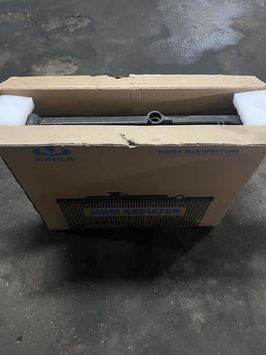 Радиатор митсубиси поджеро 4 покаления продам за 15 тысяч тенге