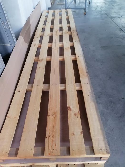 Поддон 3.70 на 700