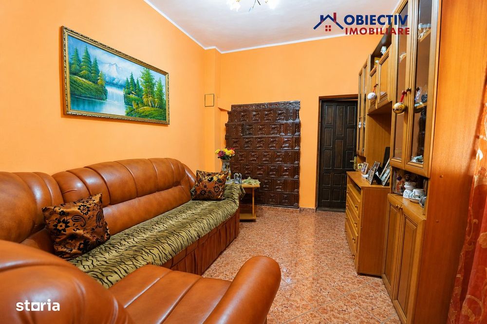 Casǎ Cu Teren 280 Mp Roznov - Chintinici