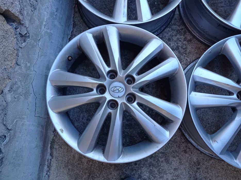 18 5x114.3 HYUNDAI IX35 Оригинални-Внос от Австрия