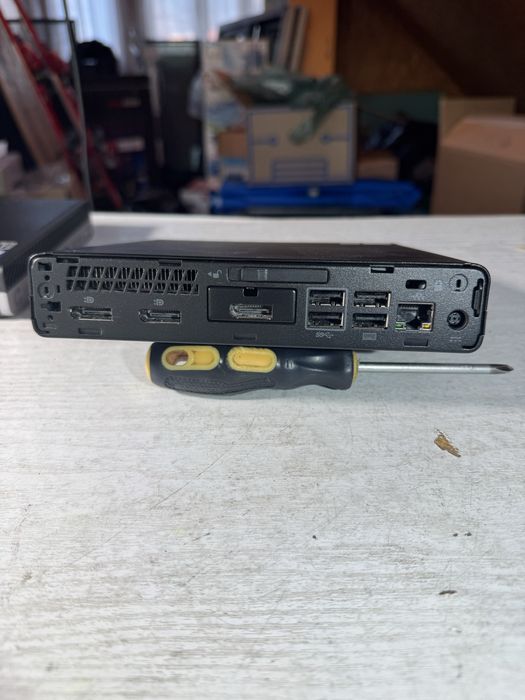 HP ProDesk 600 G3 – i3 7300T / 8GB / SSD 256GB / Windows 11
