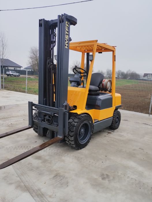 Stivuitor/Motostivuitor 2500kg/Înălțime 5,5M