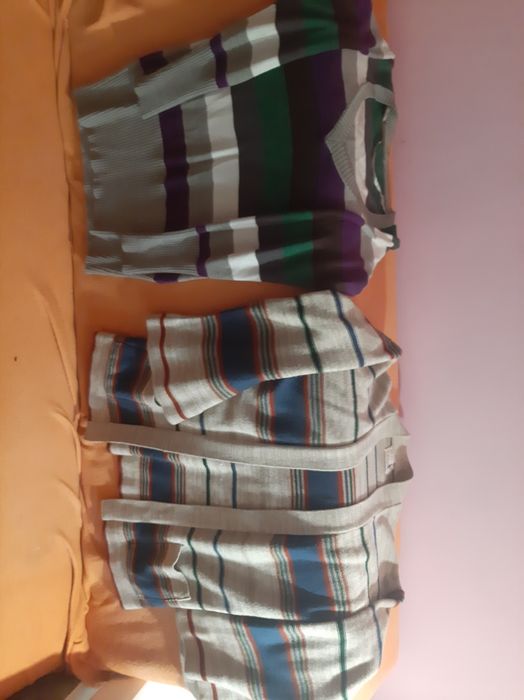 Отдам женские вещи !!!