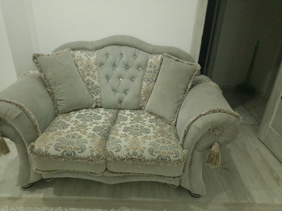 Продам диван 3*1