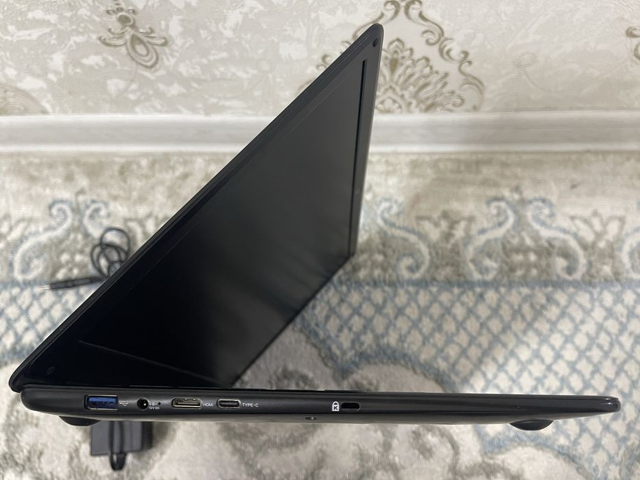 Продам ноутбук GreatWall W1563G