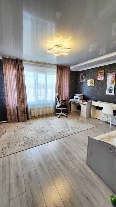 Продам коттедж в Тепличном! Всё остаётся.