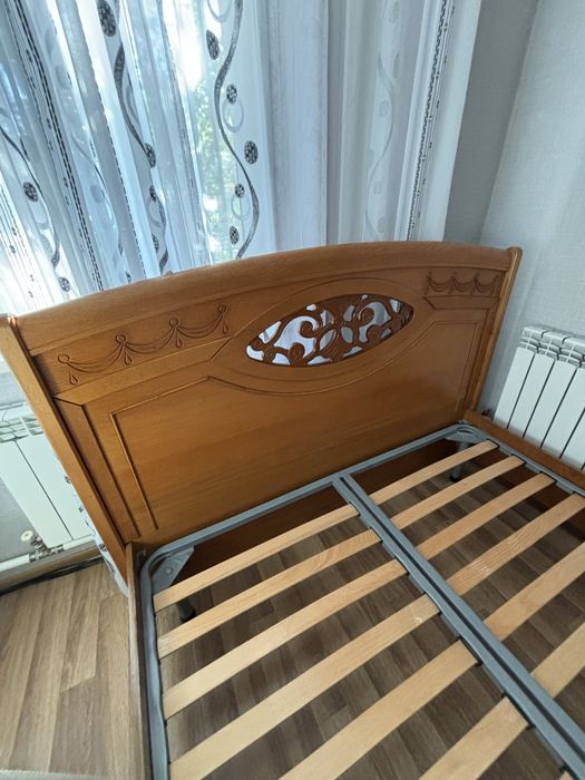 Продам кровать в отличном состояний