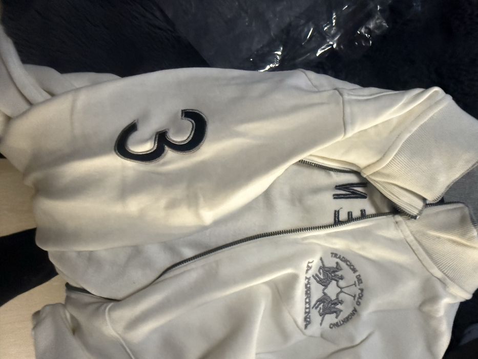 Нов суичър на La martina