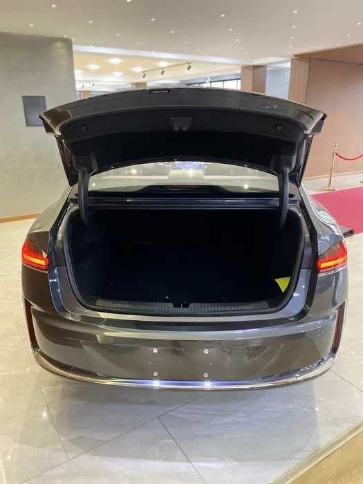 Roewe M7 Hybrid 1-pozidsiya naqd va nasiya savdo