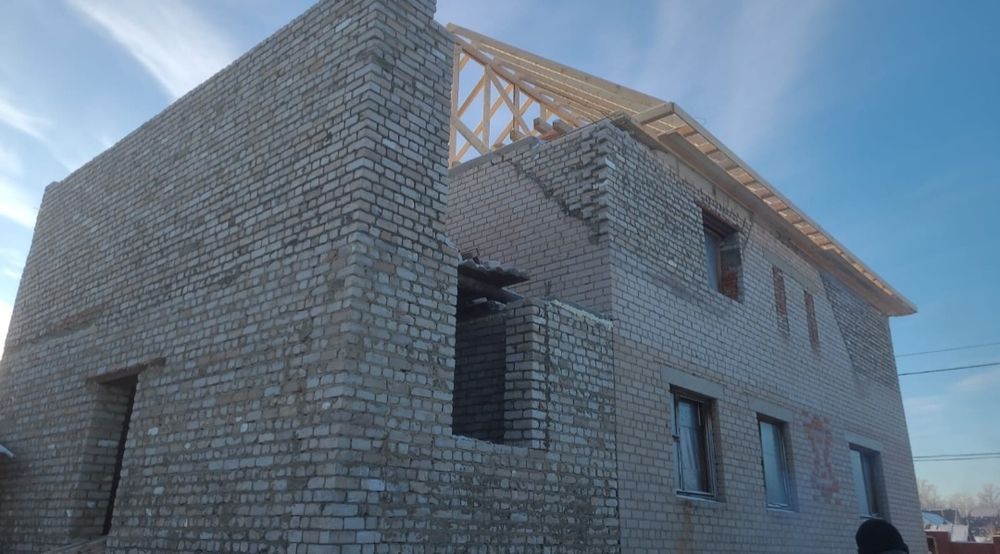 Дом в бишкуле район Саяхата