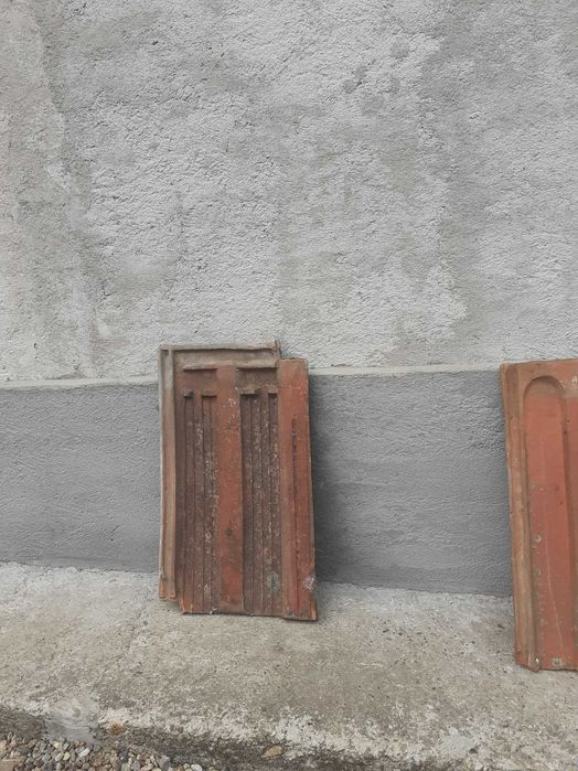Vând Țiglă veche Jimbolia