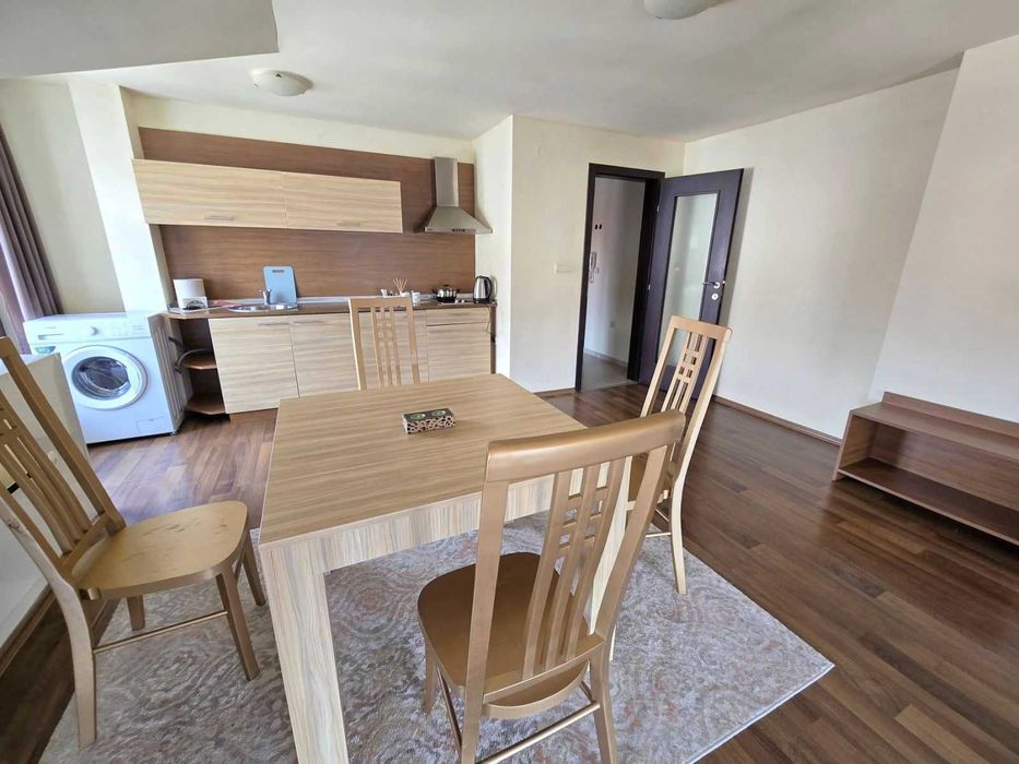 Продава се Двустаен апартамент в Банско - 74 кв.м за 1176 €/кв.м - Снимка #2