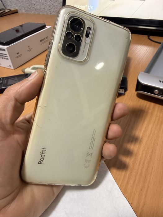 Редми 10/64 сотилади.