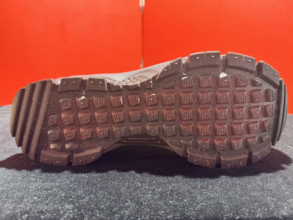 № 39,41 оригинални Nike Zoom Vomero Roam Shoemag