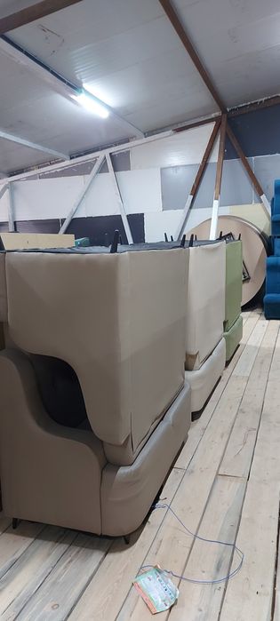 Диван, кожзам диваны,мебель для общепита