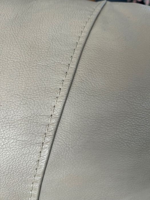 Кожен диван 2броя естествена кожа бежов