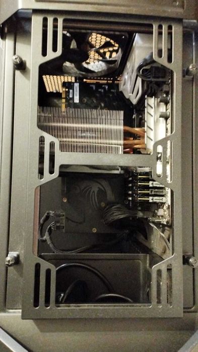 PC Gaming i5-6600K / GTX 1070 8GB / 16GB RAM / SSD + HDD