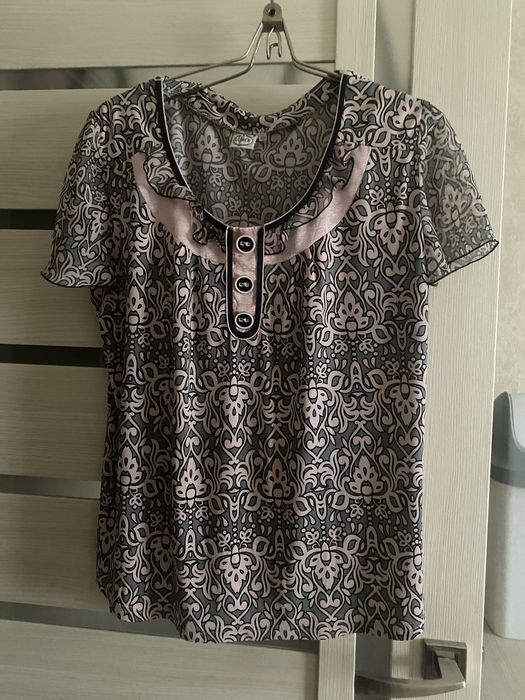 Продам блузку женскую  54р. Пр. Польша