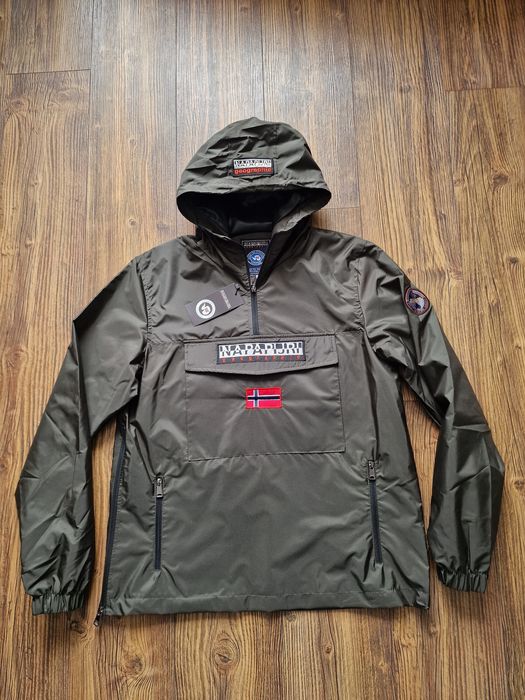 Страхотна мъжка ветровка яке размер S M L XL 2XL