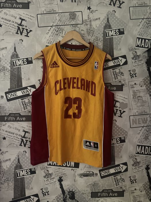 Maieu Adidas Cleveland