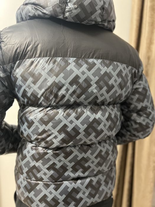 Geaca Tommy Hilfiger